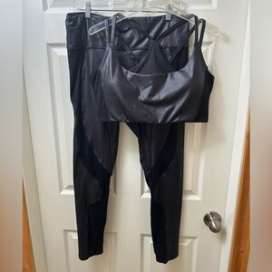 Fabletics 2 Piece Outfit XXL
